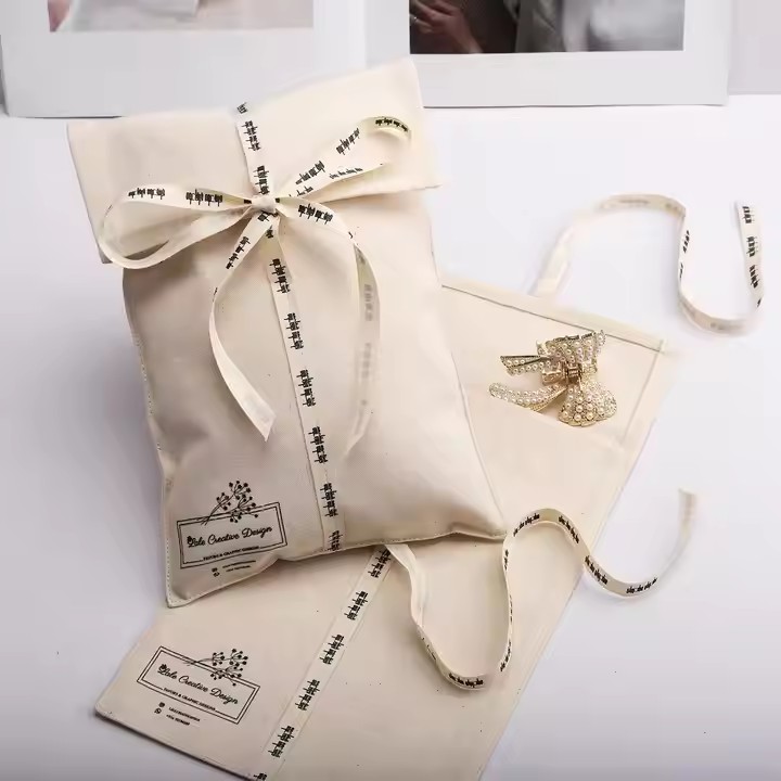 High Quality Fine Canvas Children Clothing Scarves Shawls Packaging Bag Envelope With String